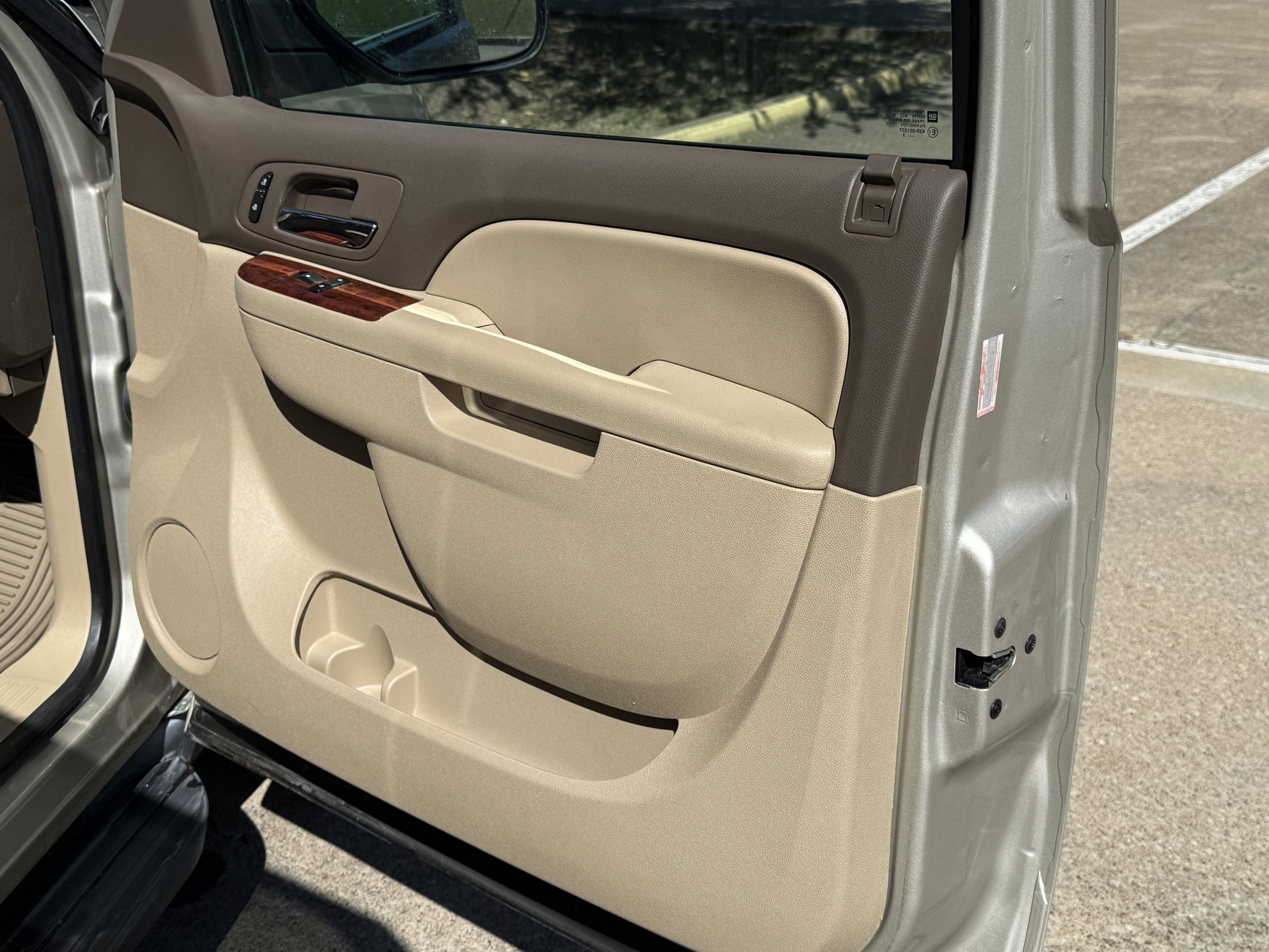 Used 2013 GMC Yukon XL SLT w/ Texas Edition RWD image 13