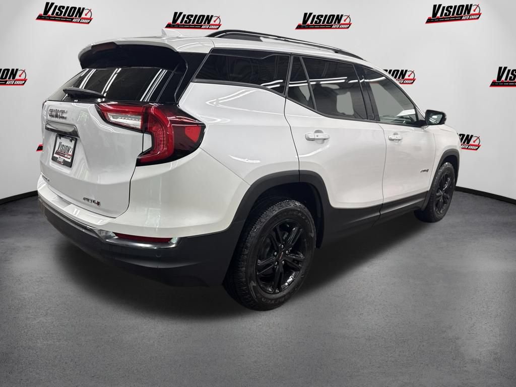 Used 2023 GMC Terrain AT4 w/ Tech Package AWD/4WD image 5
