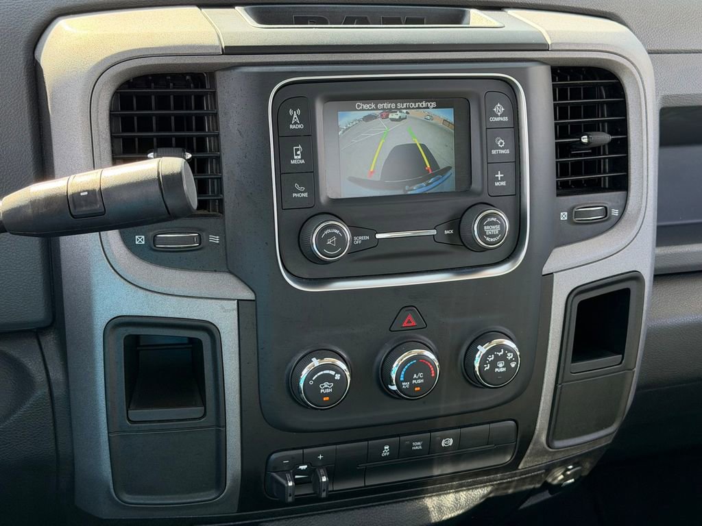 Used 2016 RAM 2500 Tradesman w/ Chrome Appearance Group image 16