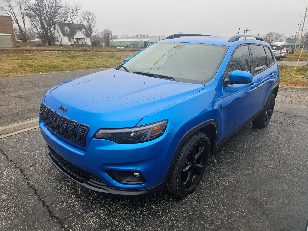 Used 2020 Jeep Cherokee Latitude Plus image 4