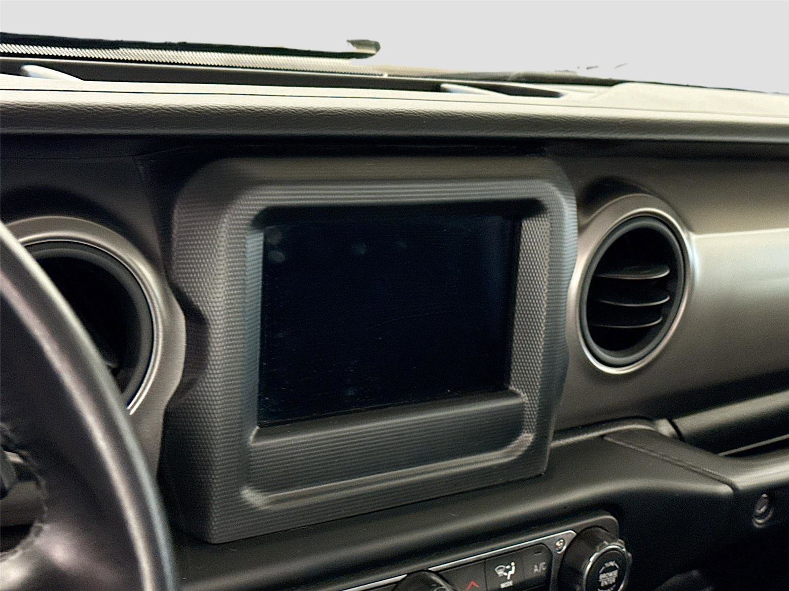 Used 2022 Jeep Wrangler Sport AWD/4WD image 4