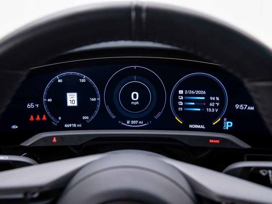 Used 2021 Porsche Taycan Turbo S image 22