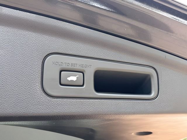 Used 2023 Acura MDX FWD w/ Technology Package image 39