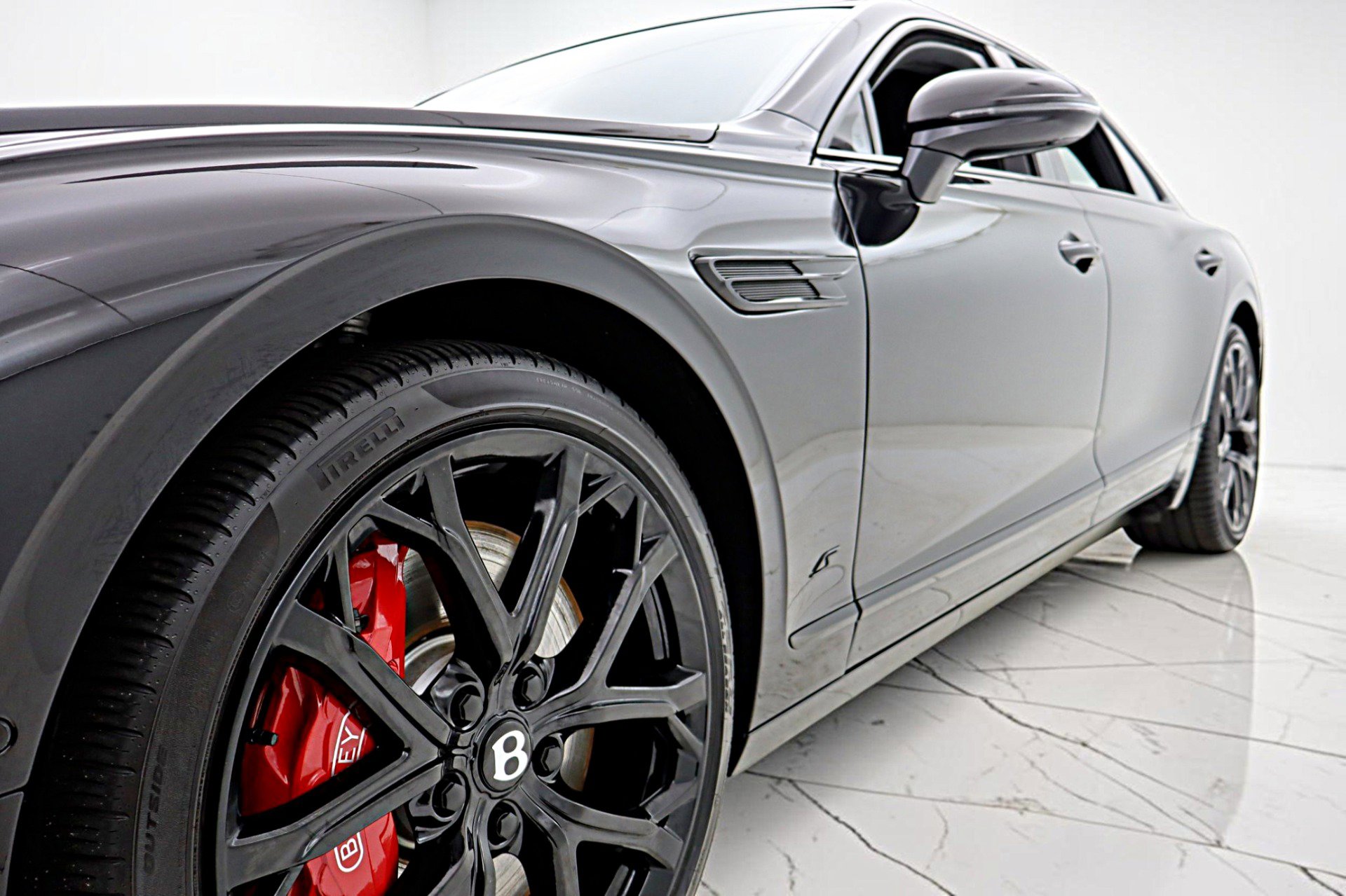 Certified 2023 Bentley Flying Spur S V8 AWD/4WD image 16