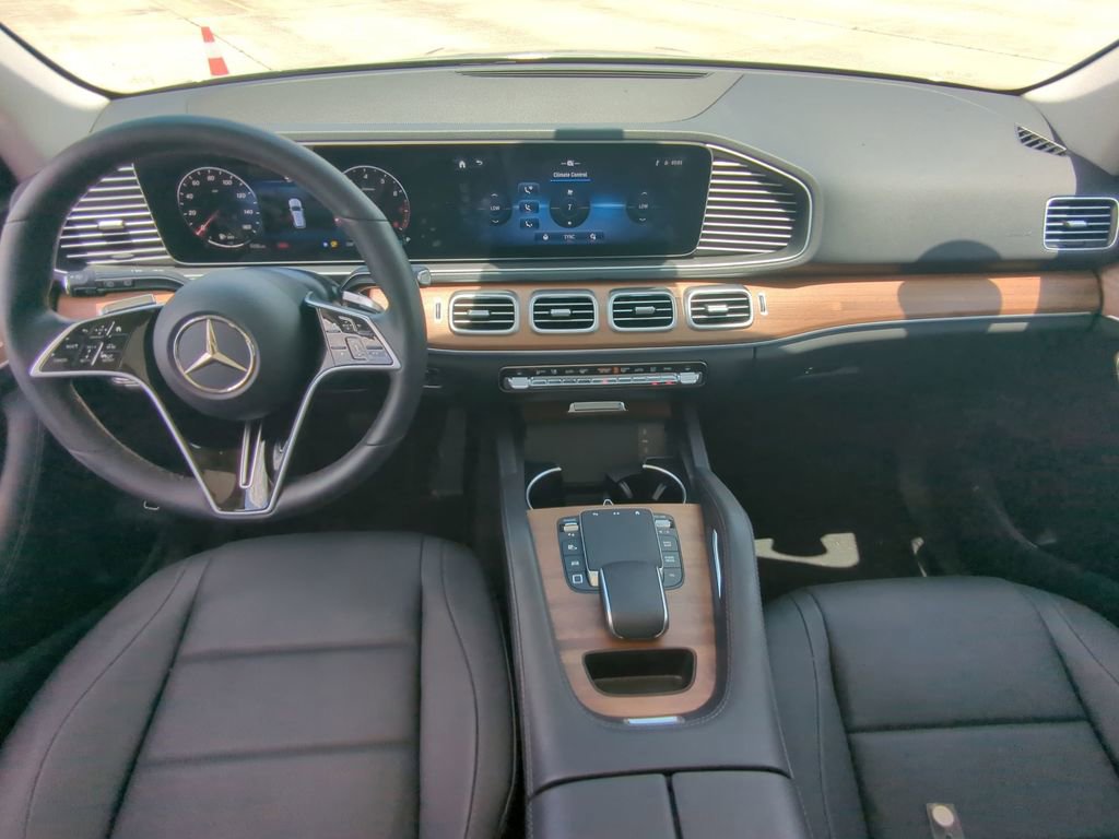 New 2025 Mercedes-Benz GLE 350 4MATIC image 2
