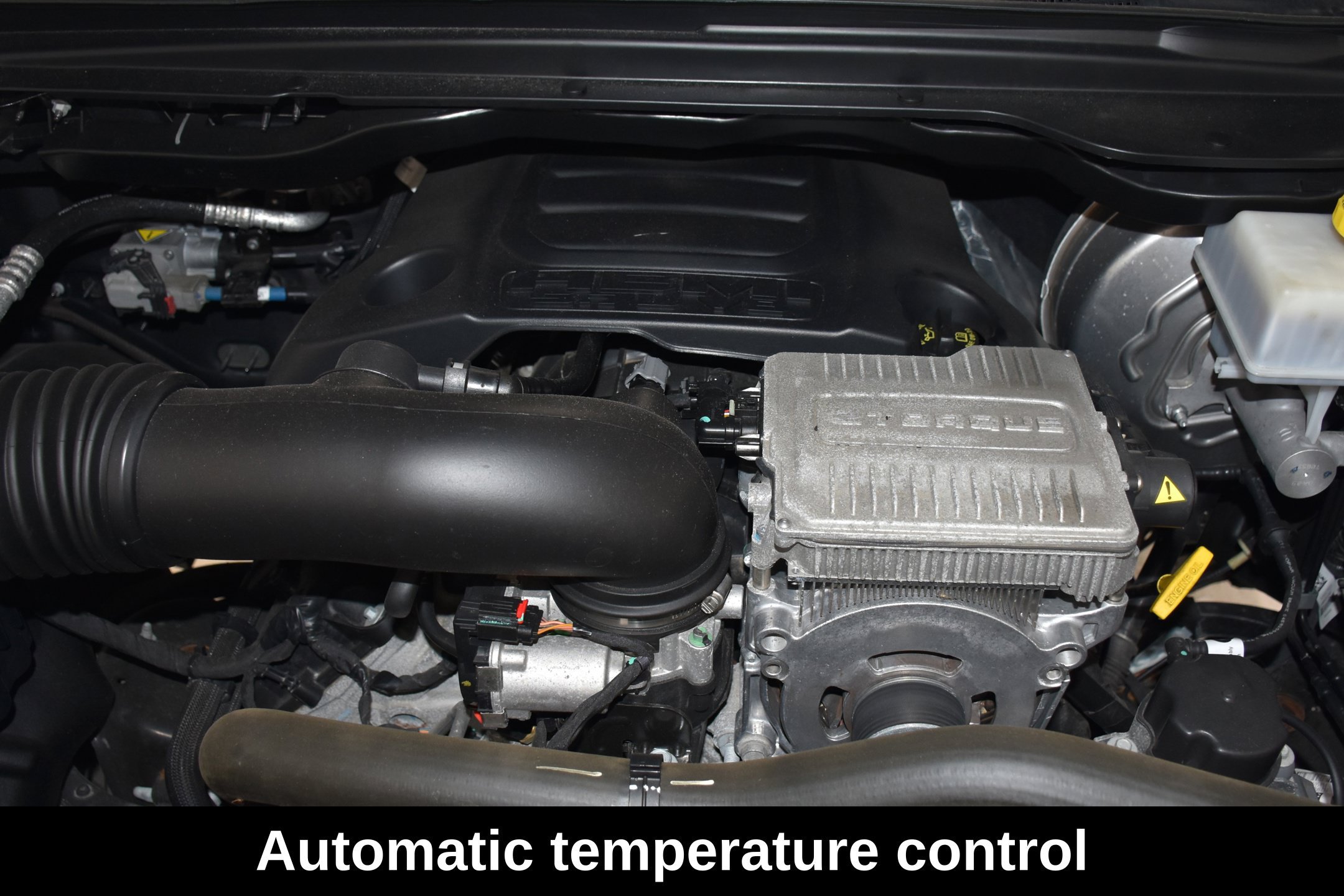 Used 2023 RAM 1500 Laramie AWD/4WD image 10