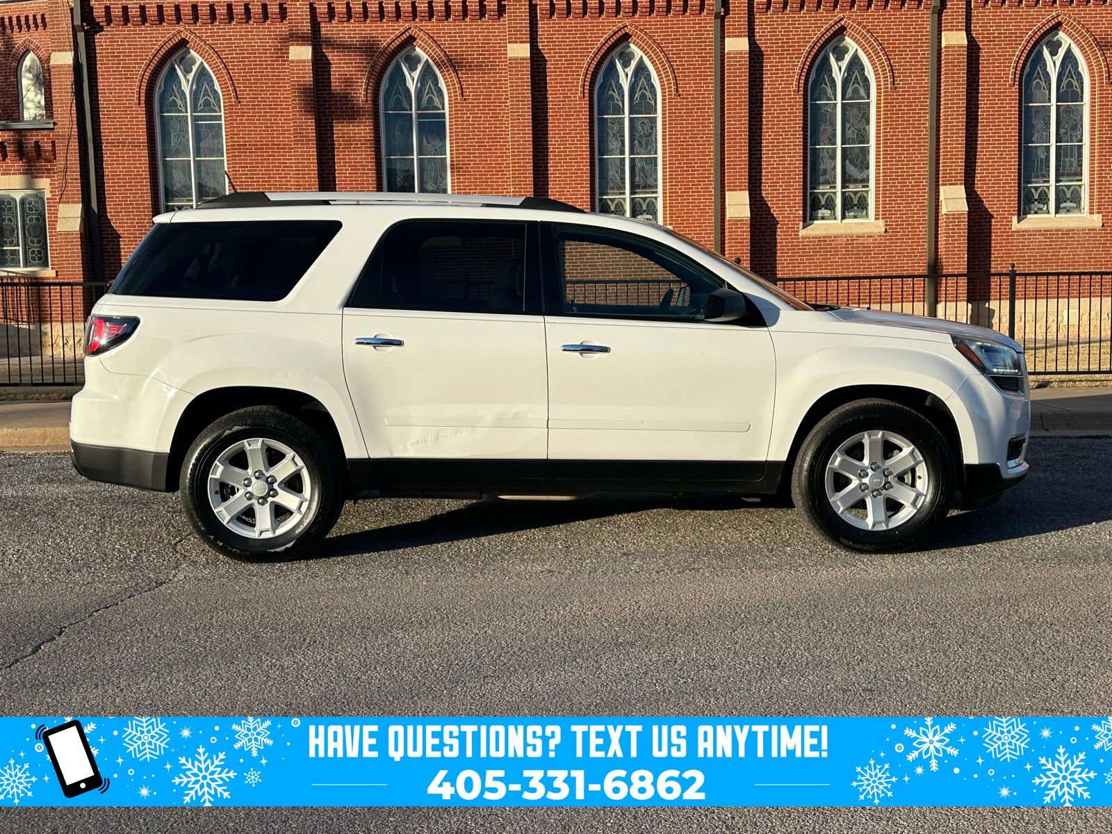 Used 2016 GMC Acadia SLE image 11