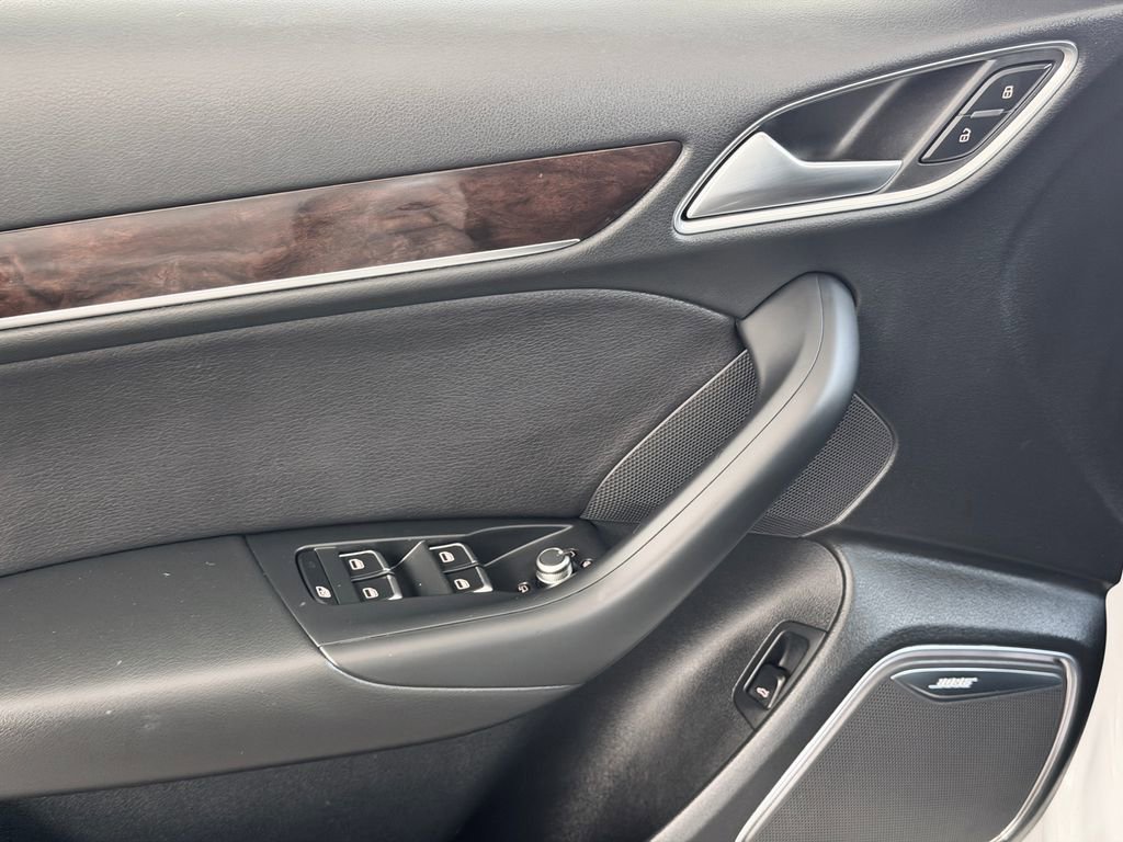 Used 2018 Audi Q3 2.0T Premium Plus w/ Premium Plus Package image 22