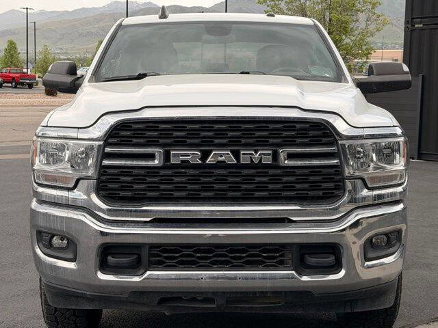 Used 2022 RAM 2500 Big Horn w/ Cold Weather Group AWD/4WD image 2