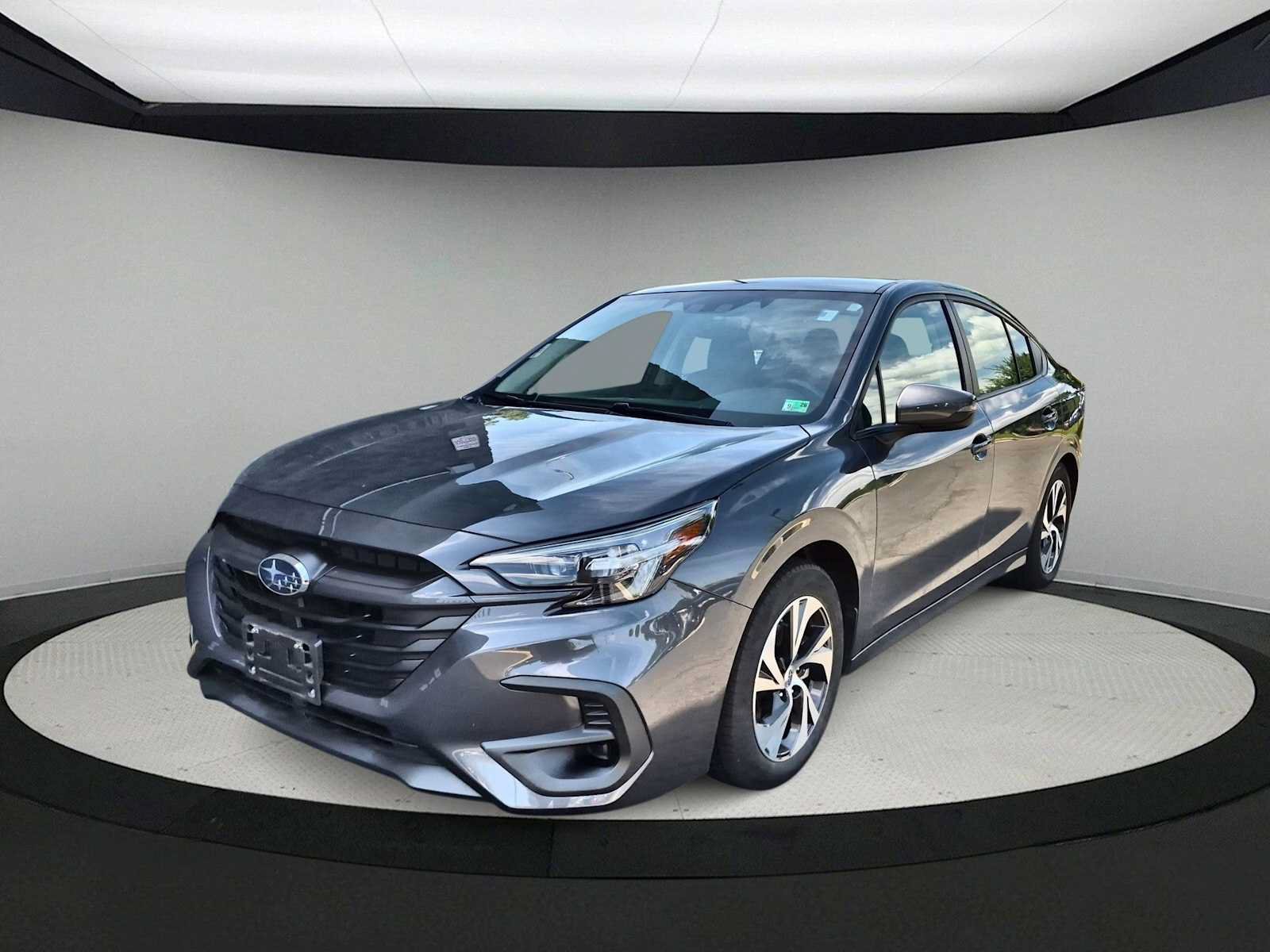 Used 2024 Subaru Legacy Premium AWD/4WD image 4
