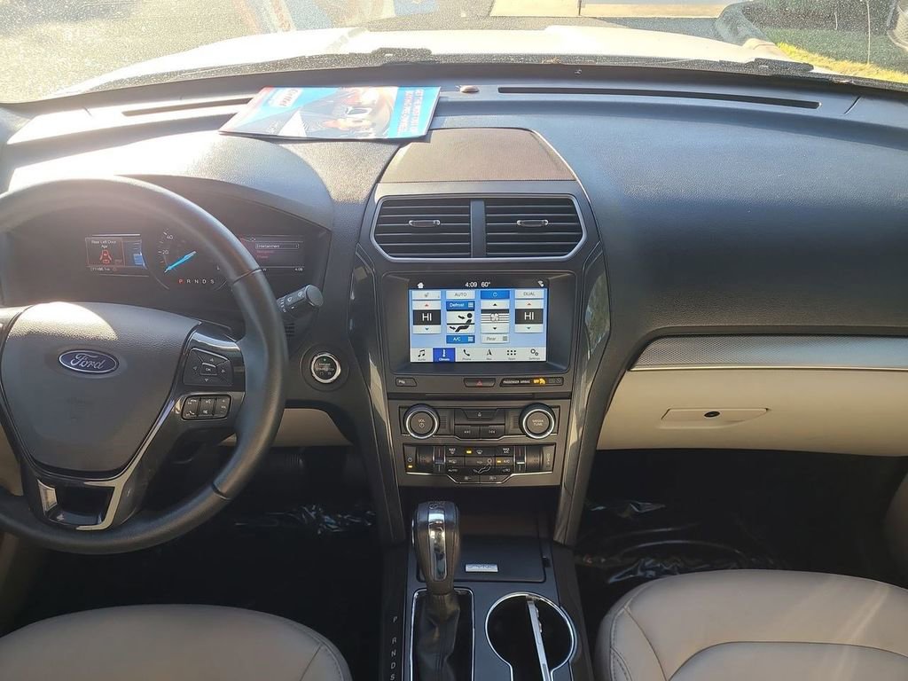 Used 2018 Ford Explorer XLT w/ Equipment Group 202A video 2