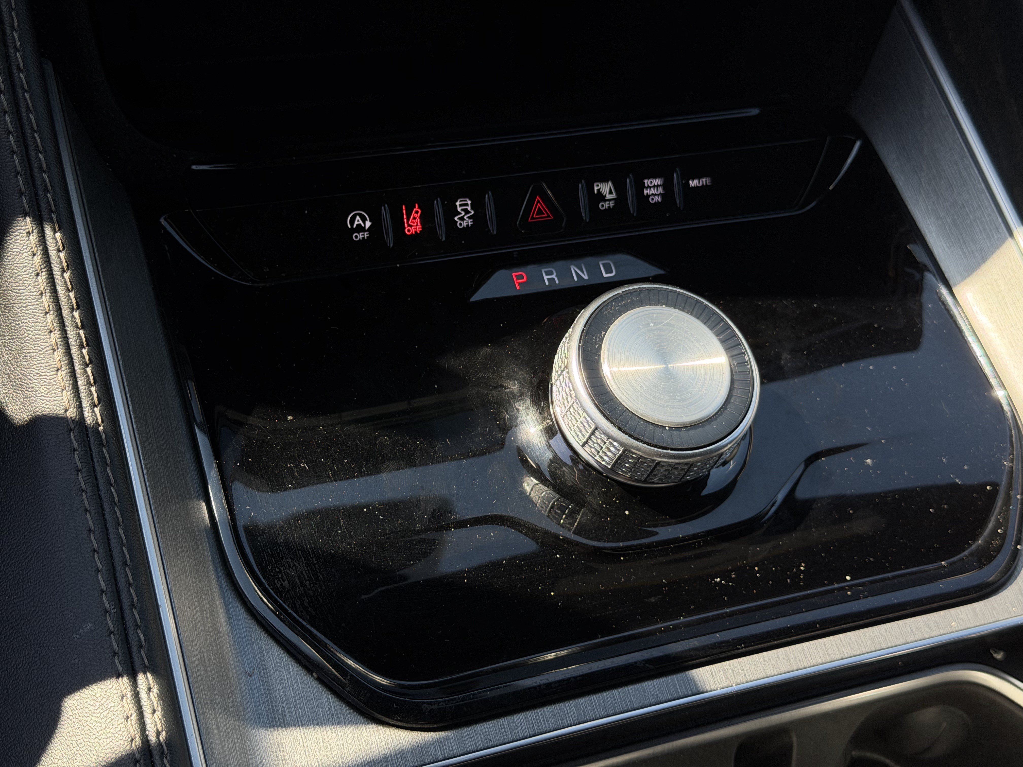 Used 2025 Jeep Wagoneer Series II RWD image 16