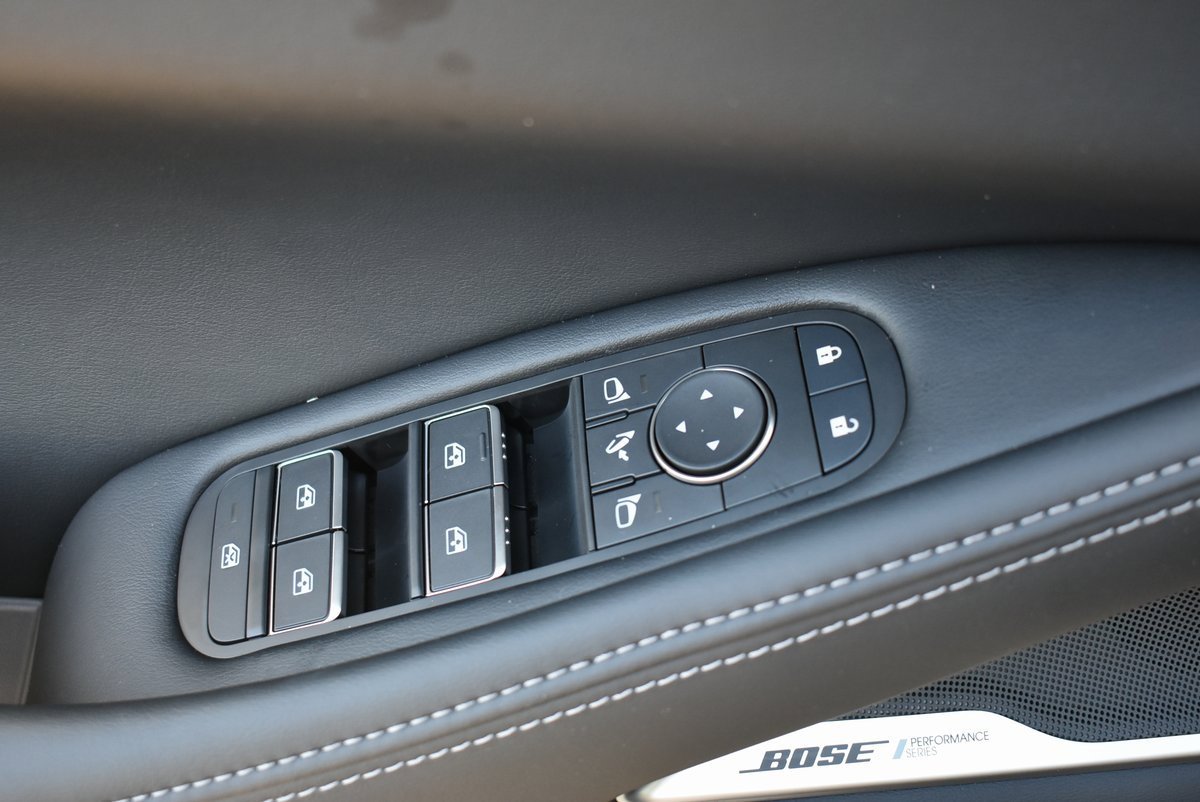 New 2025 INFINITI QX60 Luxe w/ Lighting Package (N94) image 32