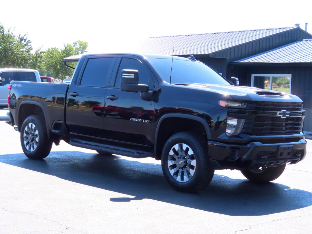 Used 2024 Chevrolet Silverado 2500 Custom w/ Custom Convenience Package AWD/4WD image 48
