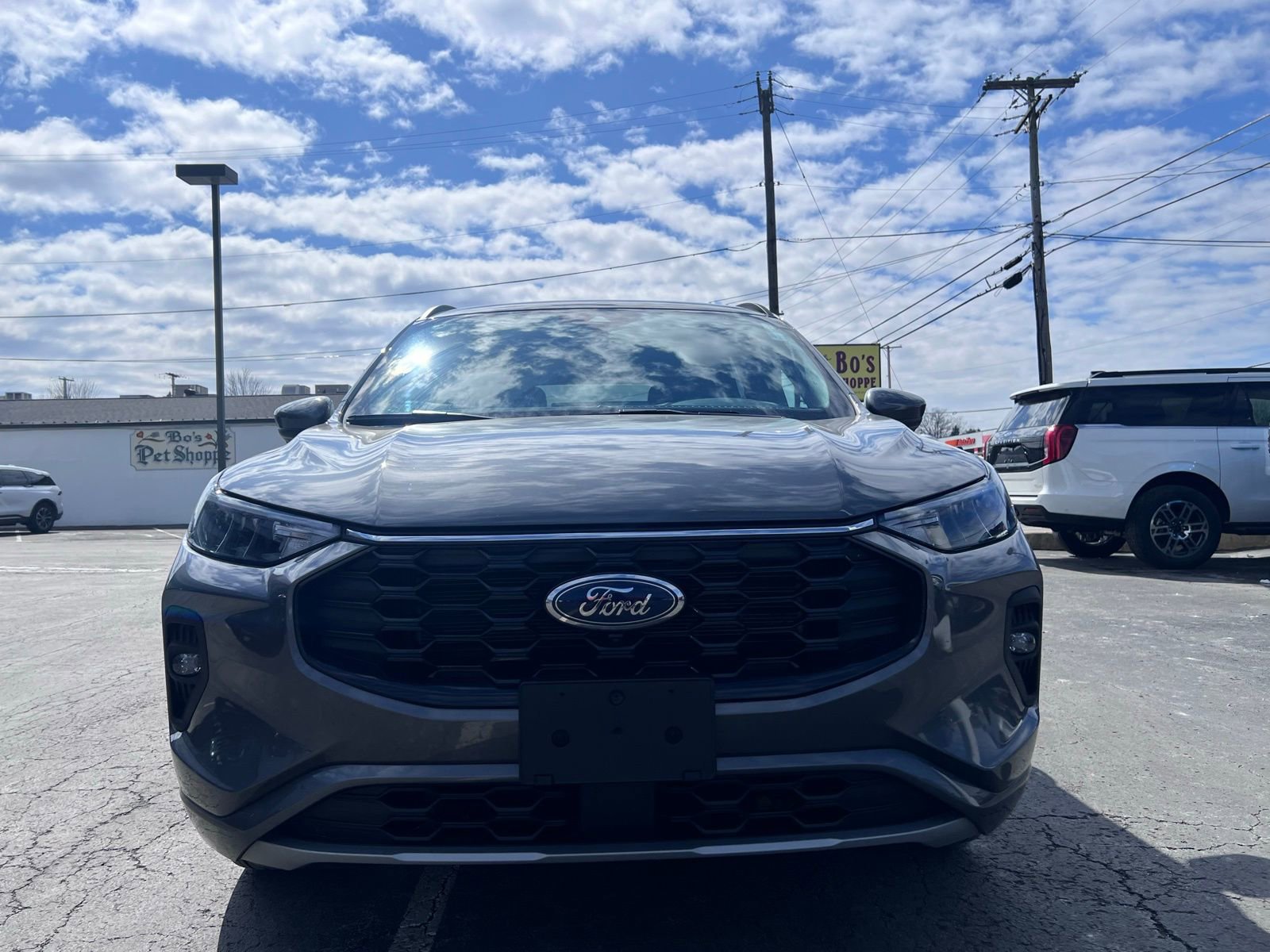 Used 2023 Ford Escape ST-Line Select w/ Tech Pack #2 image 3