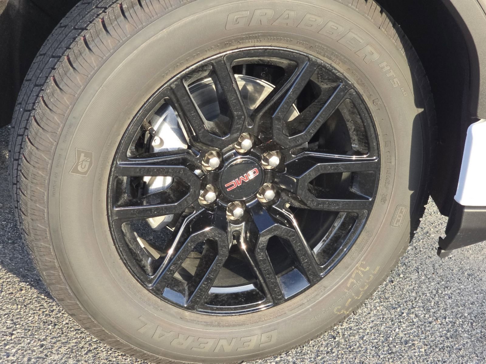 New 2026 GMC Sierra 1500 Elevation image 11