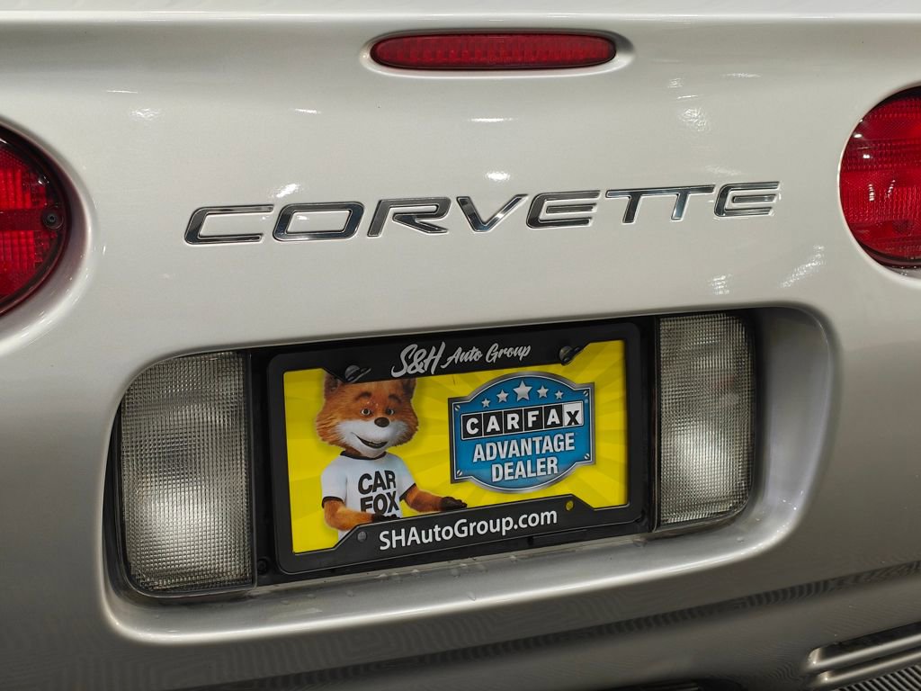 Used 2004 Chevrolet Corvette Convertible w/ Preferred Equipment Group image 29