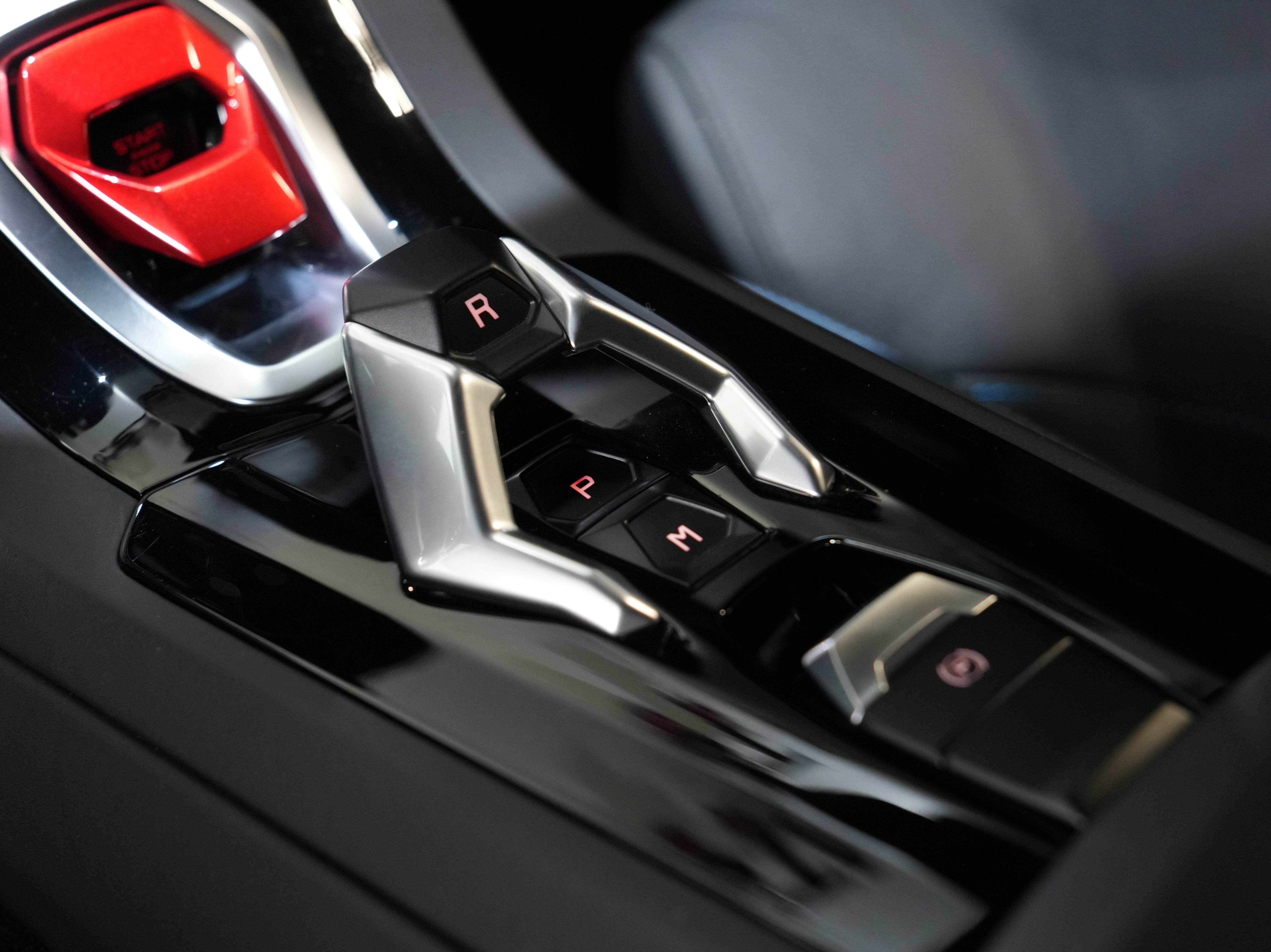 Used 2020 Lamborghini Huracan EVO AWD/4WD image 40