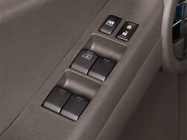 Used 2012 Nissan Xterra PRO-4X w/ Pro-4x Leather Pkg AWD/4WD image 14
