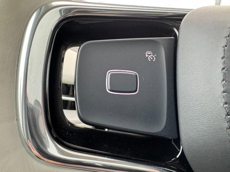 New 2025 Lincoln Navigator Reserve image 18