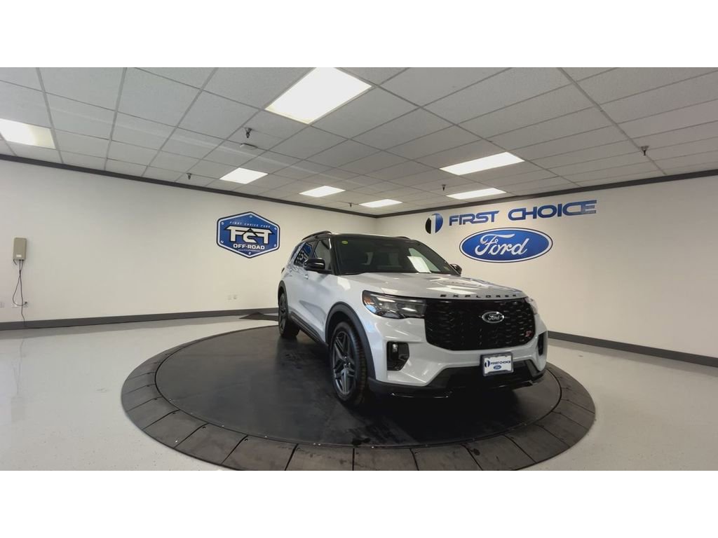 New 2026 Ford Explorer ST w/ Sun And Sound Package image 4