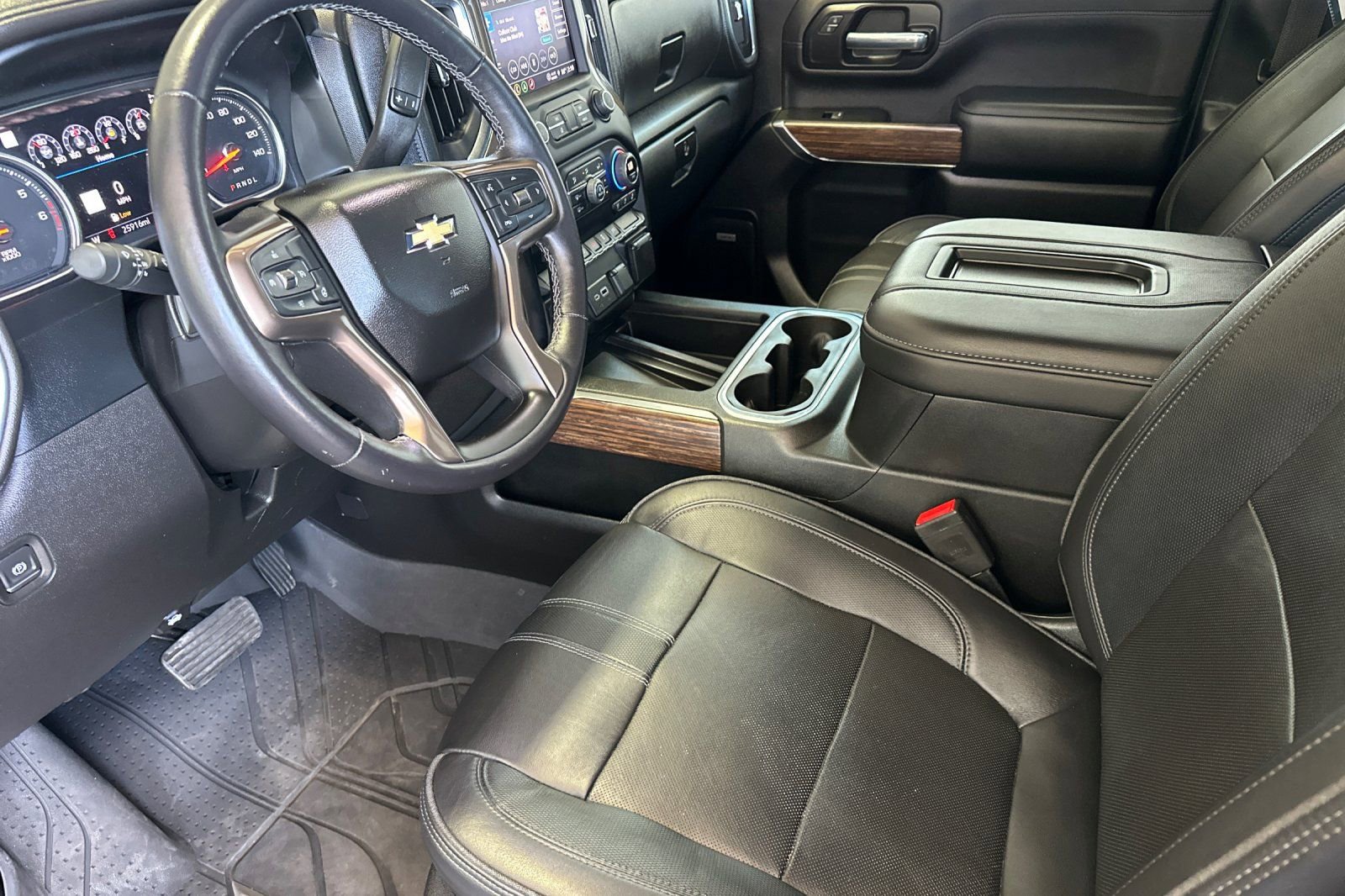 Used 2022 Chevrolet Silverado 3500 High Country AWD/4WD image 10