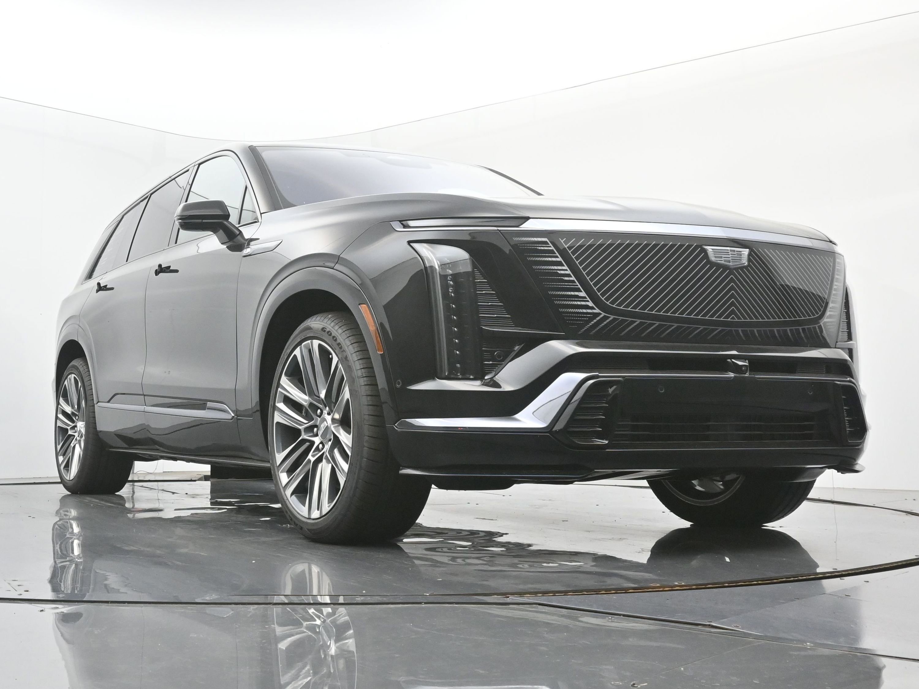 New 2026 Cadillac Vistiq Platinum w/ LPO, Floor Liner Package image 22