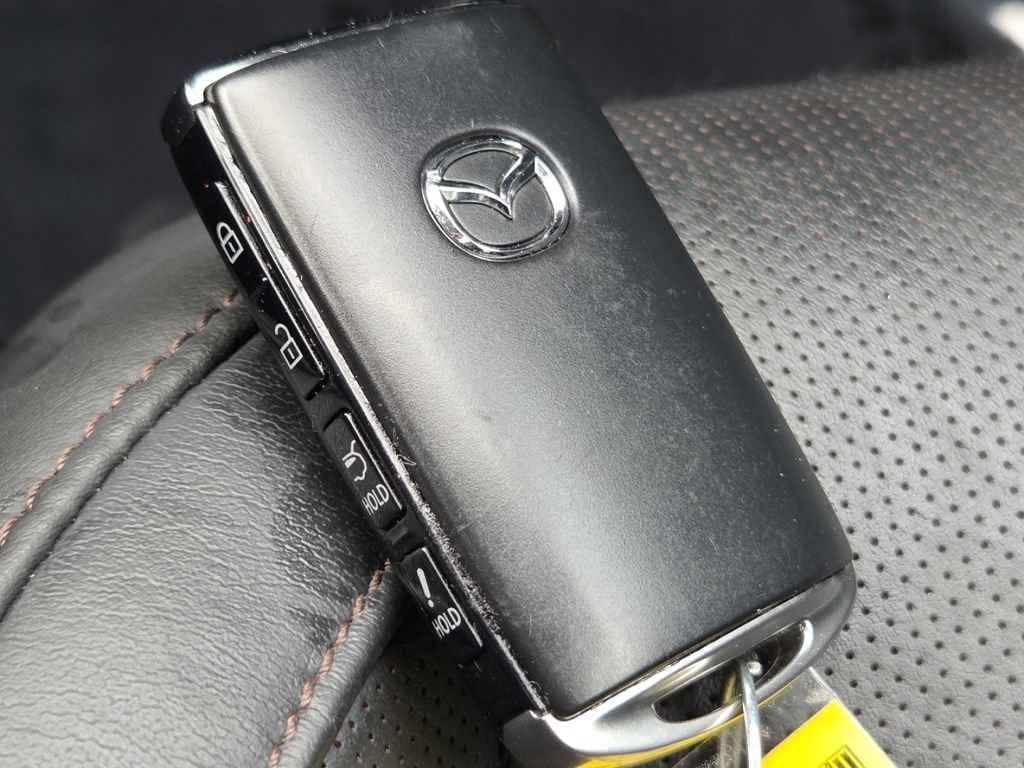 Used 2021 MAZDA CX-30 AWD 2.5 S w/ Premium Package image 41