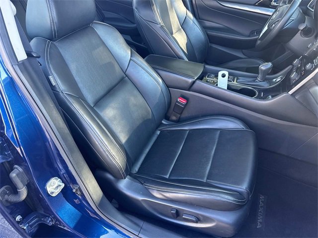 Used 2023 Nissan Maxima SL image 23