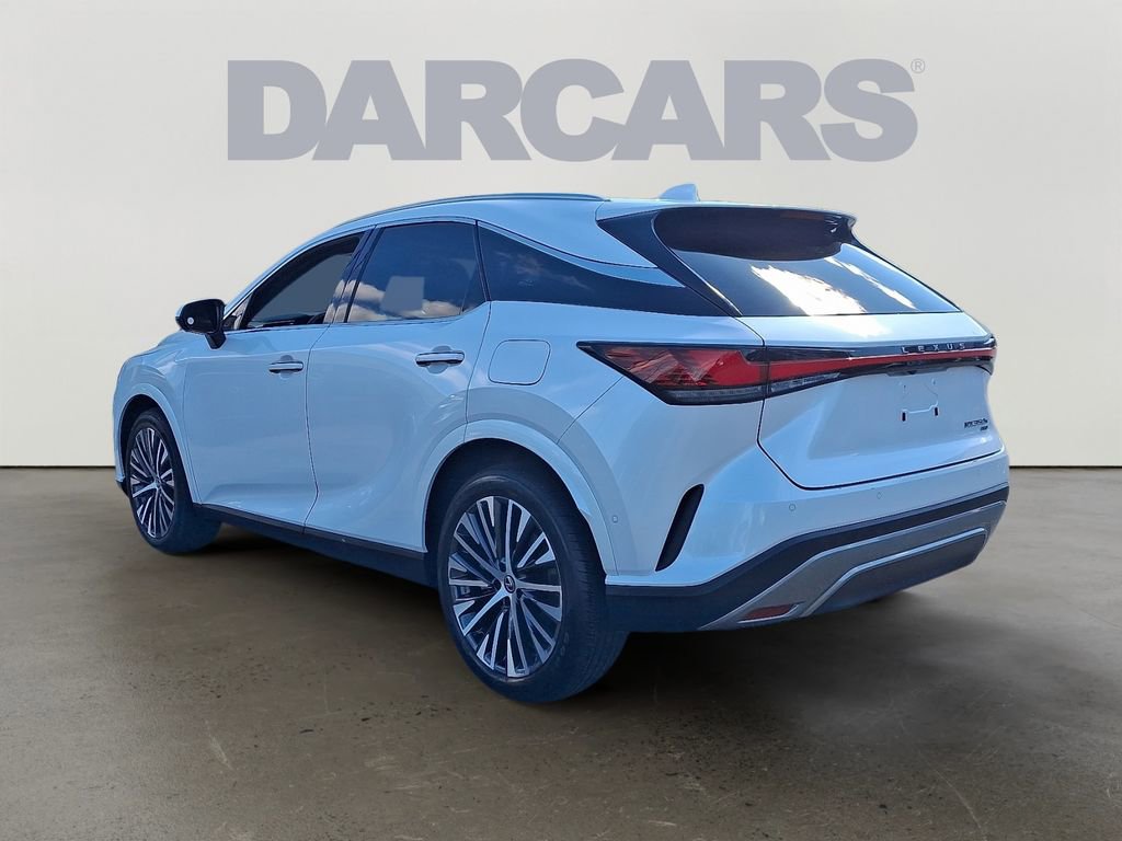 Used 2023 Lexus RX 350 w/ Accessory Package (Z1) image 4