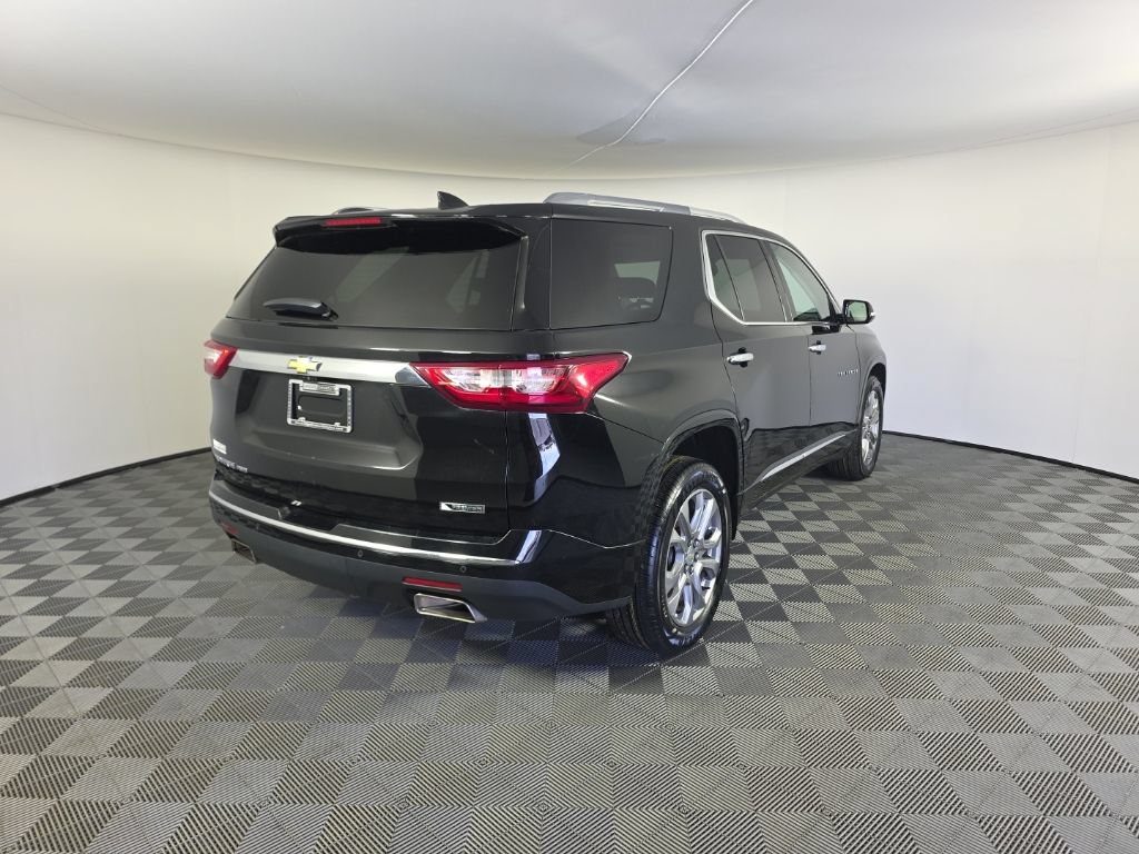 Used 2018 Chevrolet Traverse Premier AWD/4WD image 5