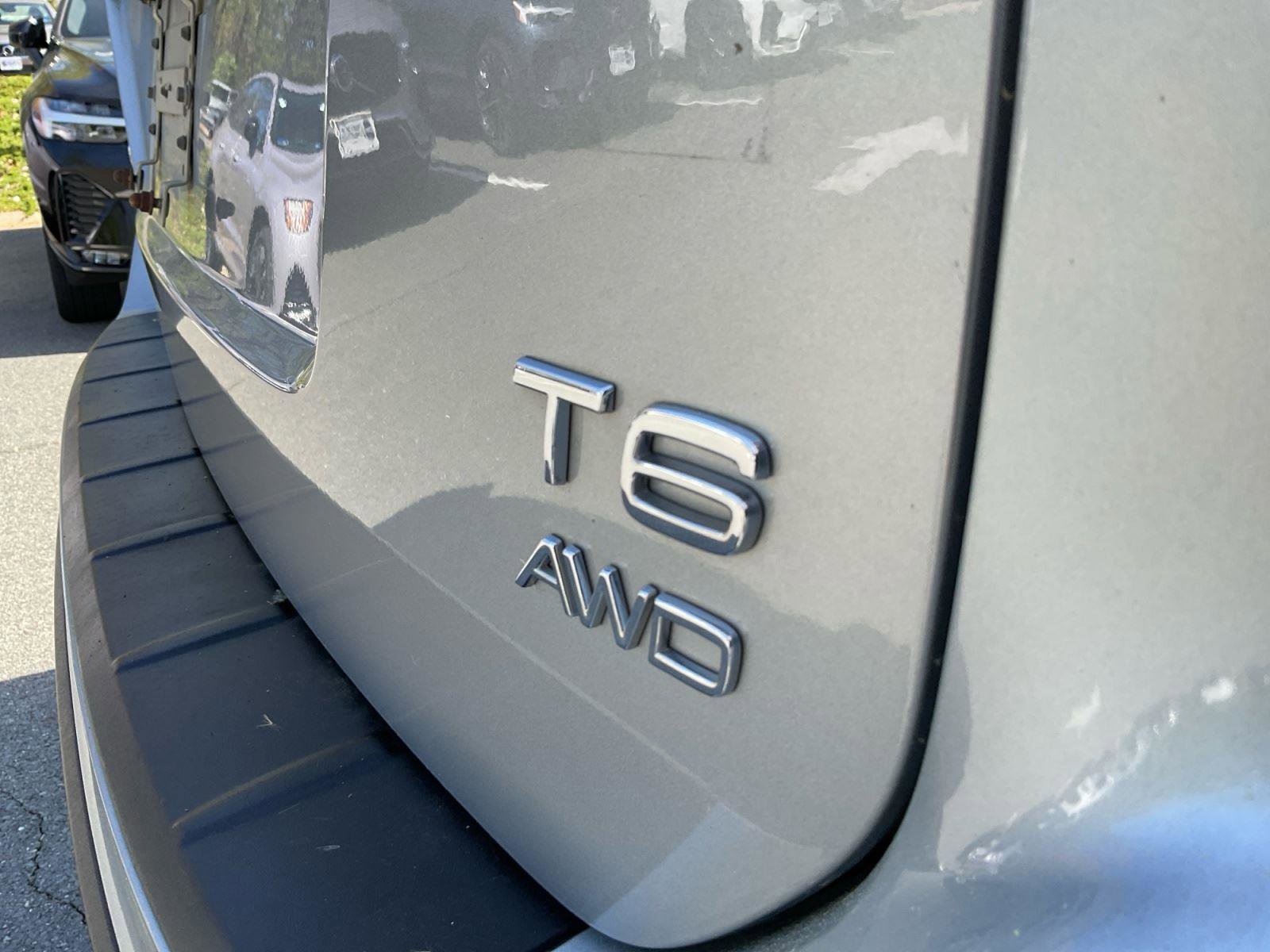 Used 2011 Volvo XC60 T6 image 17