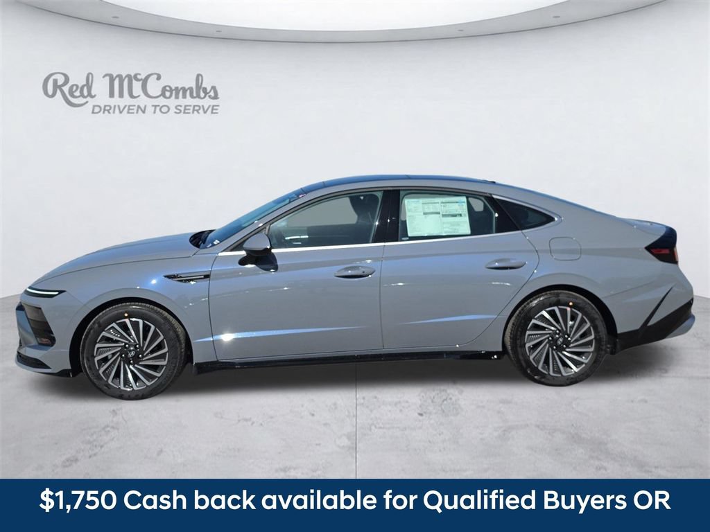New 2026 Hyundai Sonata SEL FWD image 2