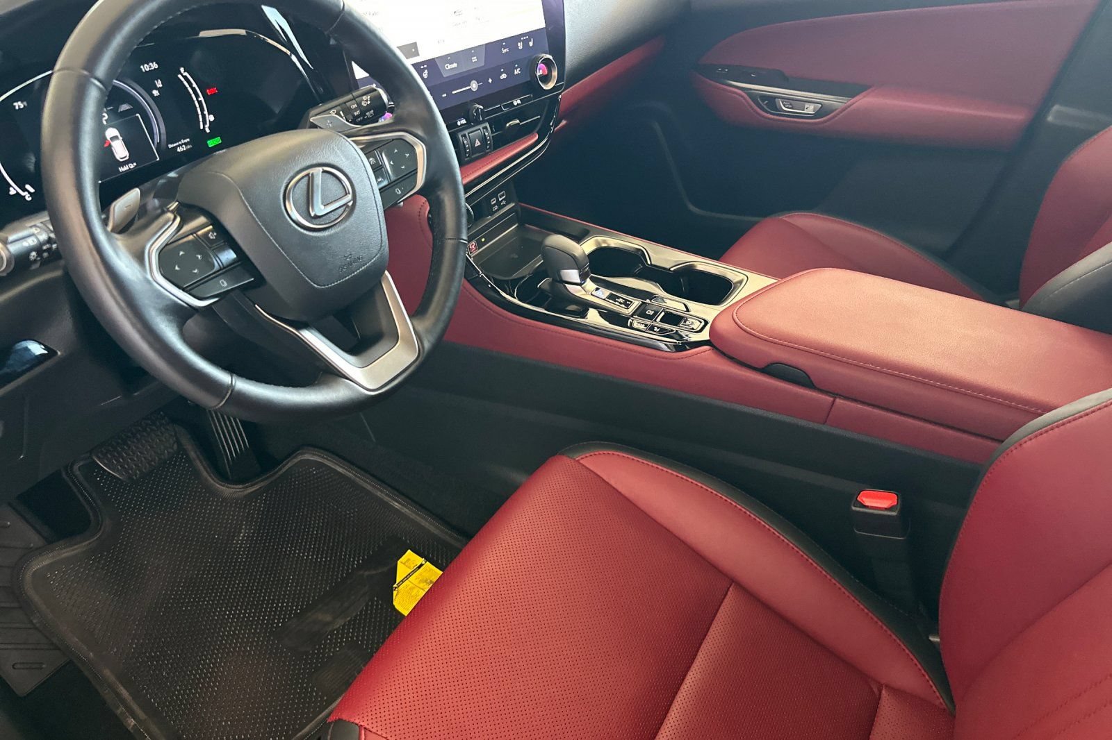 Used 2024 Lexus NX 350h AWD w/ Vision Package image 7