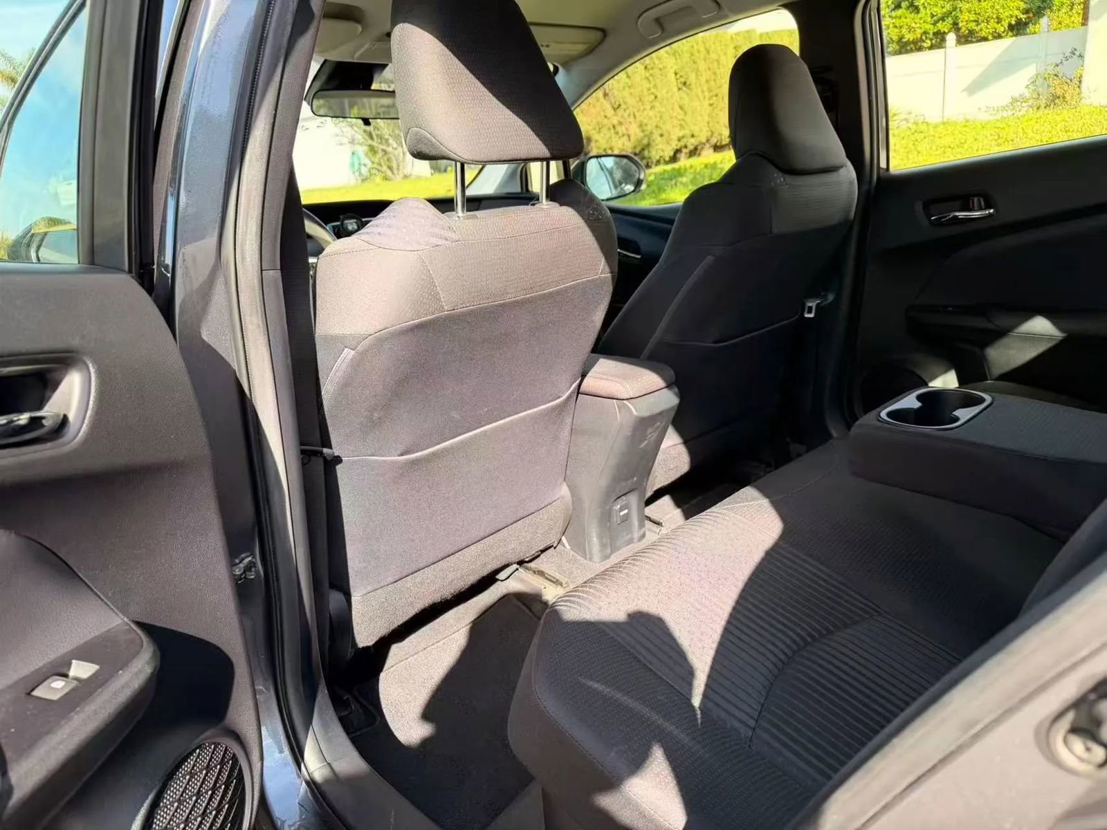 Used 2012 Toyota Prius V Five image 8