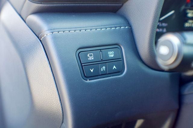 Used 2023 Lexus LX 600 4WD w/ Interior Upgrade Package image 30
