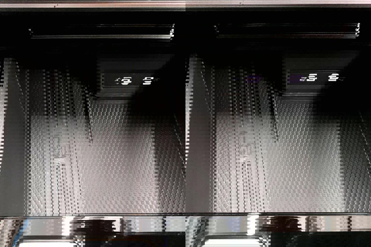 Used 2025 Volkswagen Atlas SE w/ Black Wheel Package image 34