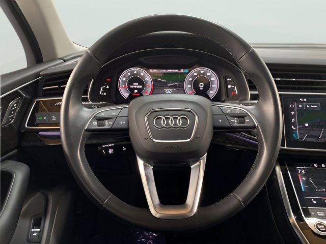 Used 2023 Audi Q7 2.0T Premium w/ Convenience Package AWD/4WD image 13