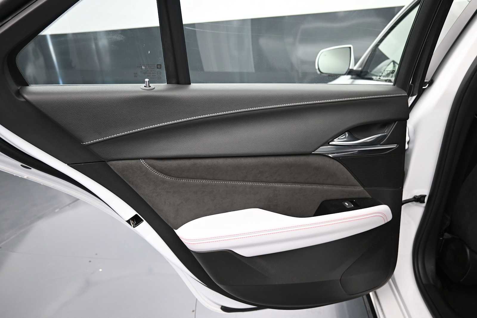 Used 2023 Cadillac CT4 V Blackwing w/ Driver Assist Package RWD image 18