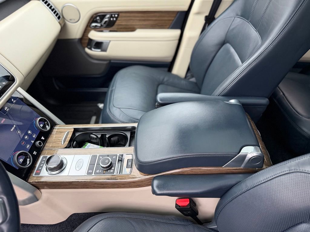 Used 2019 Land Rover Range Rover HSE AWD/4WD image 24