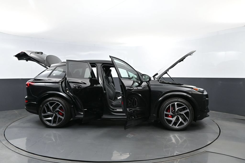 New 2027 Audi SQ6 e-tron Premium Plus AWD/4WD image 28