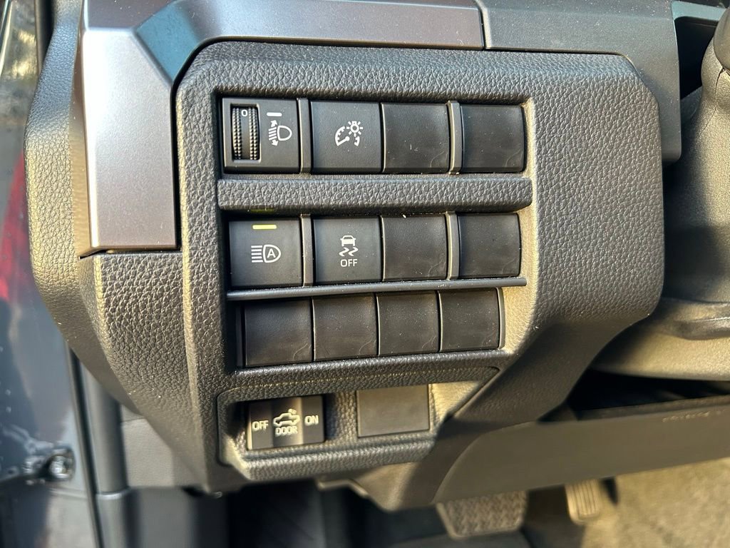 Certified 2025 Toyota Tacoma SR5 RWD image 18