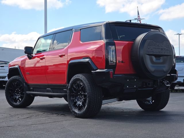 Used 2026 GMC Hummer EV SUV w/ LPO, Dark Essentials Package AWD/4WD image 15