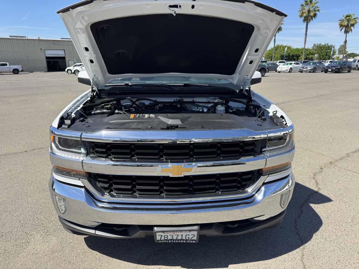 Used 2017 Chevrolet Silverado 1500 LT w/ All Star Edition AWD/4WD image 36