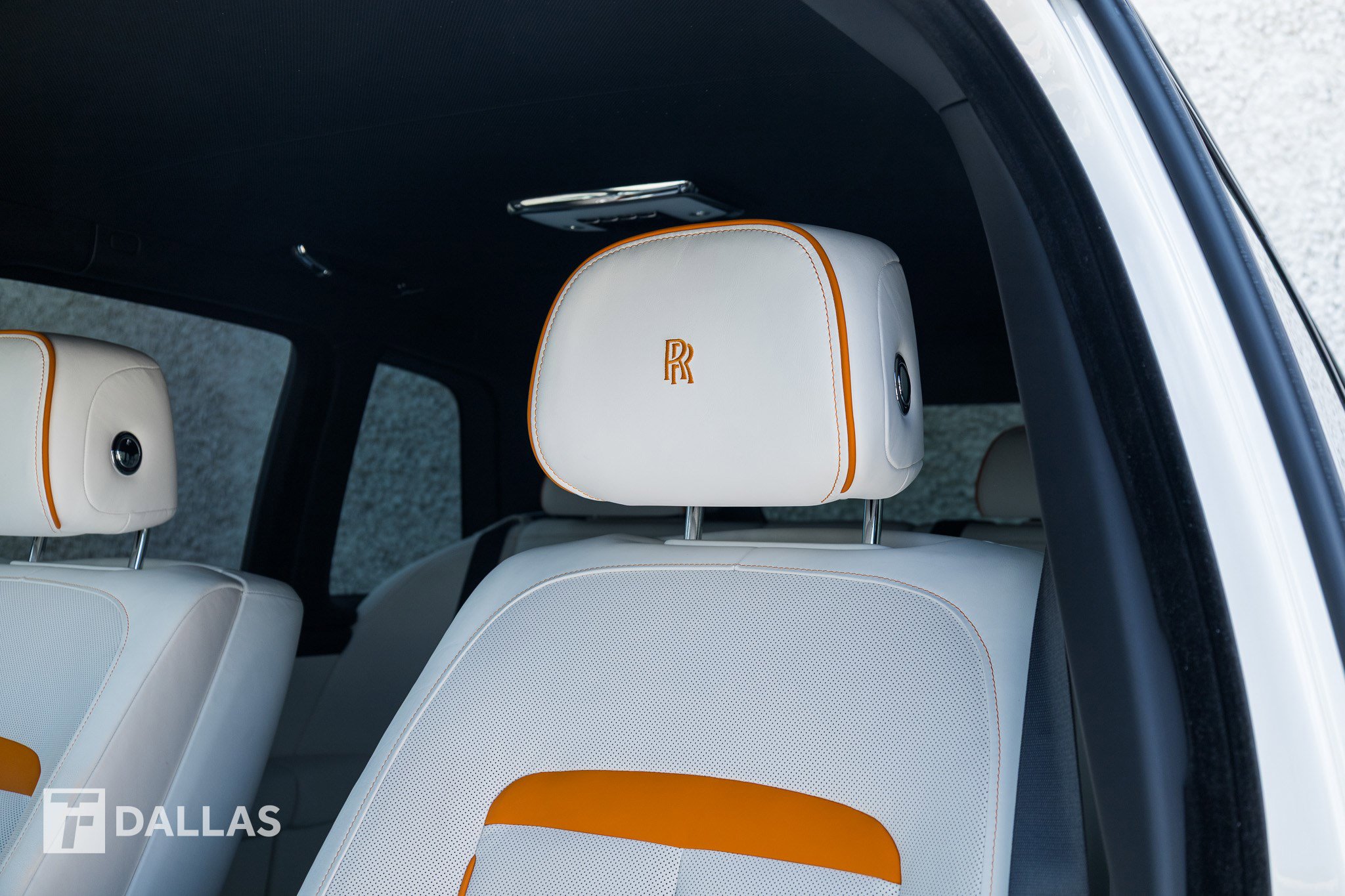 Used 2022 Rolls-Royce Cullinan AWD/4WD image 23
