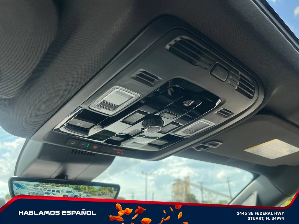 New 2026 GMC Yukon XL AT4 w/ AT4 Premium Plus Package AWD/4WD image 35