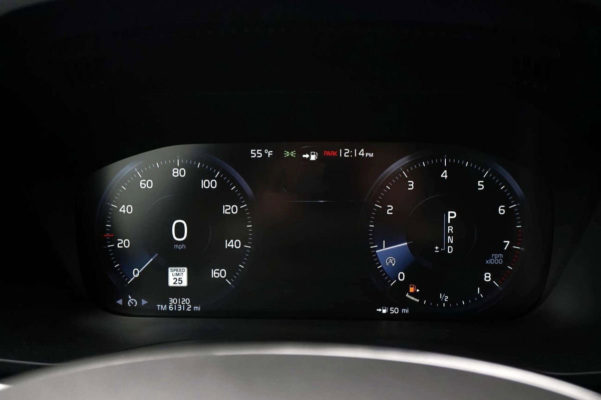 Used 2020 Volvo XC60 T5 Inscription w/ Protection Package Premier image 26