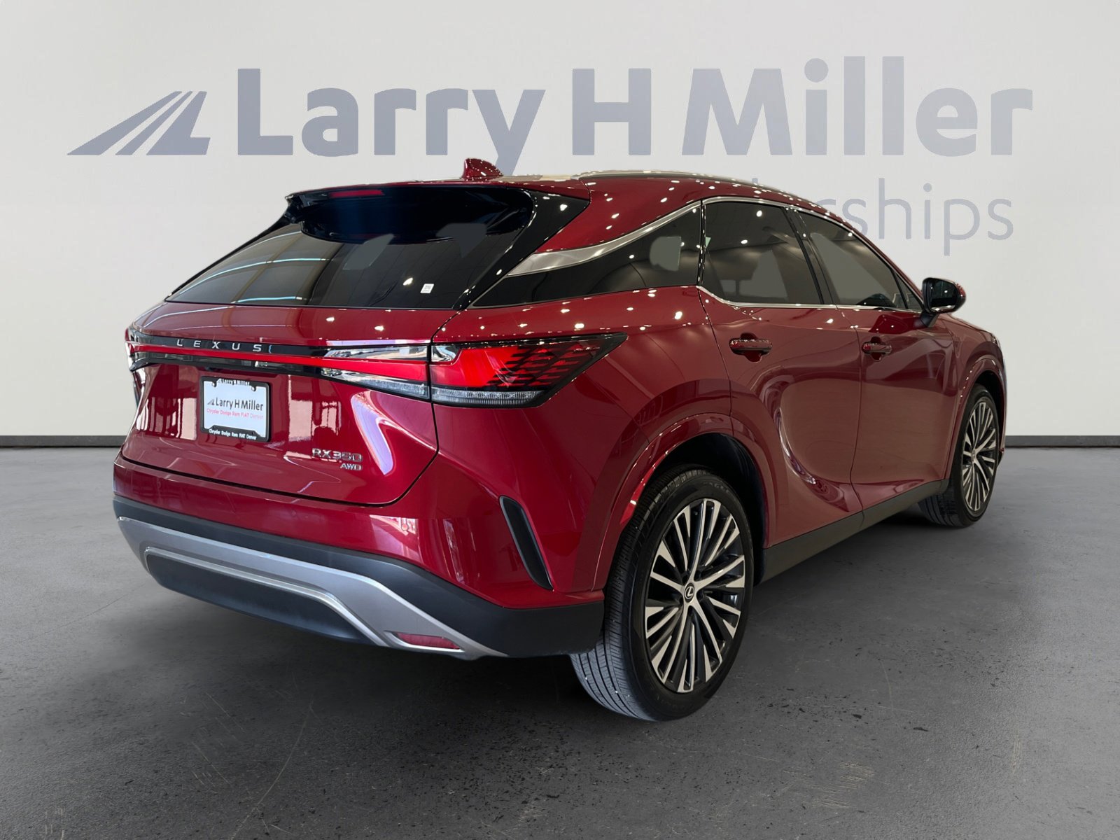 Used 2023 Lexus RX 350 Premium Plus w/ Cold Area Package image 5