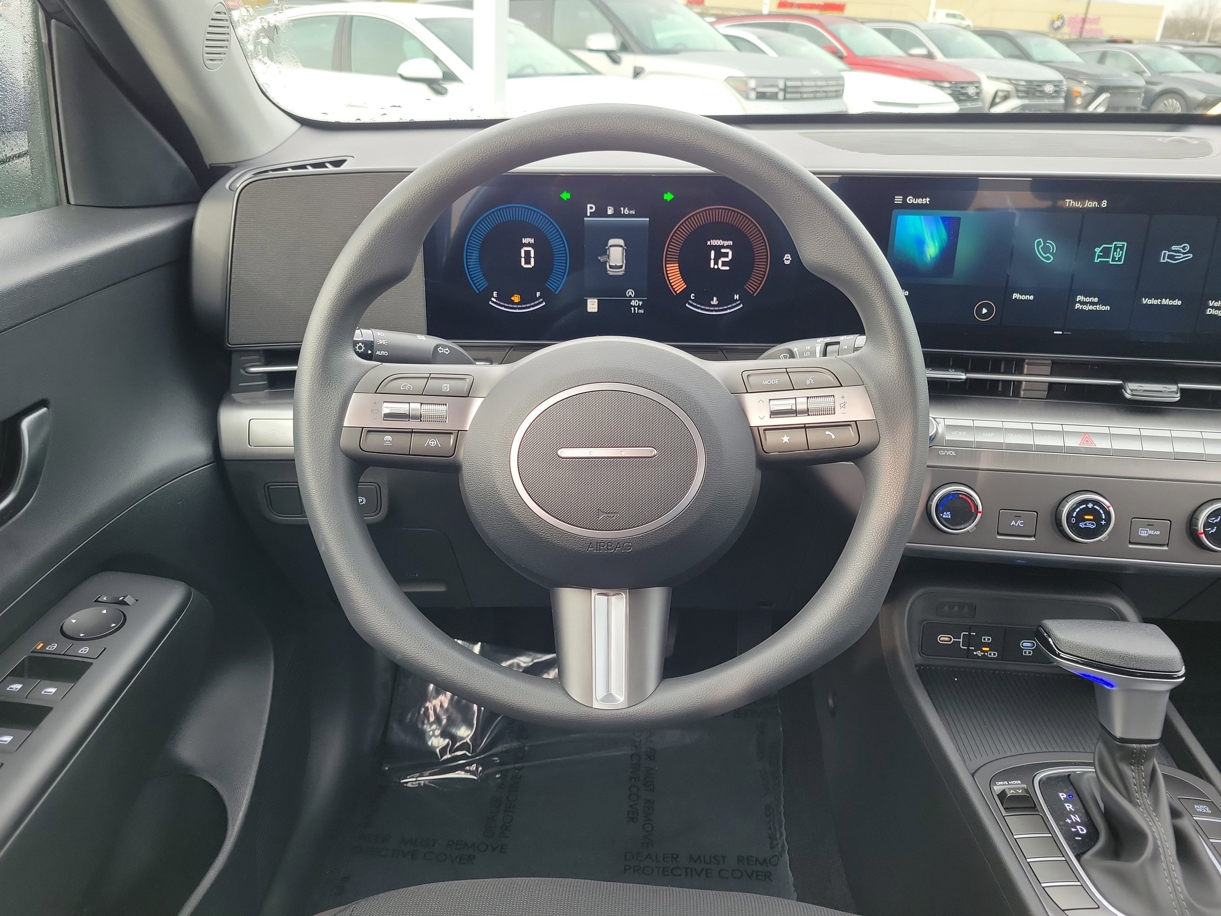 New 2026 Hyundai Kona SE image 8