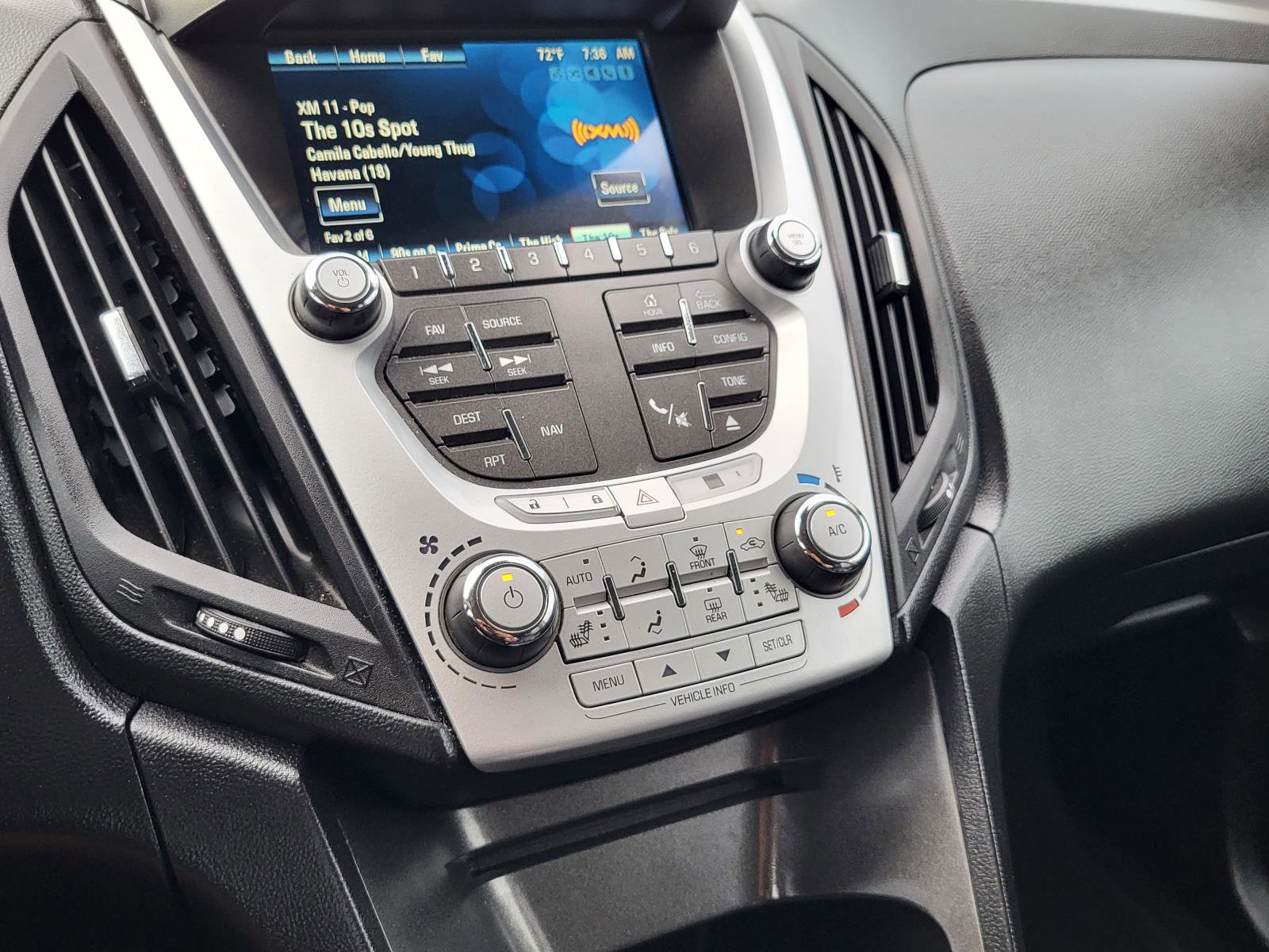 Used 2013 Chevrolet Equinox LT w/ Safety Package image 28